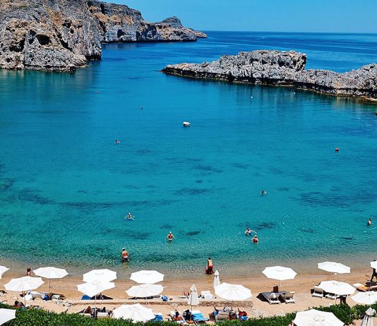 Yunan Adaları’nın En Güzel 10 Sahili! en-iyi-yunan-adalari-sahilleri-genel-1