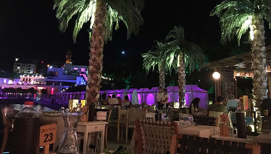 Cratos Hotel Balayı Deneyimi - Alakart Akşam Yemeği