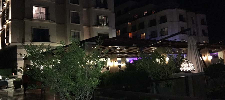 Cratos Hotel Balayı Deneyimi - Teras Bar