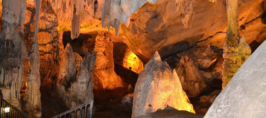 İğneada Gezi Rehberi - Dupnisa Mağrası Sarkıtlar