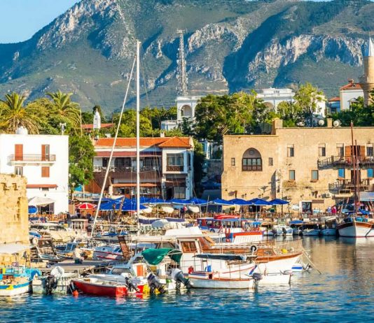 Kıbrıs - Girne Limanı