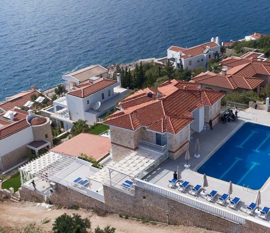Romantizm Dolu Bir Balayı İçin La Kumsal Hotel
