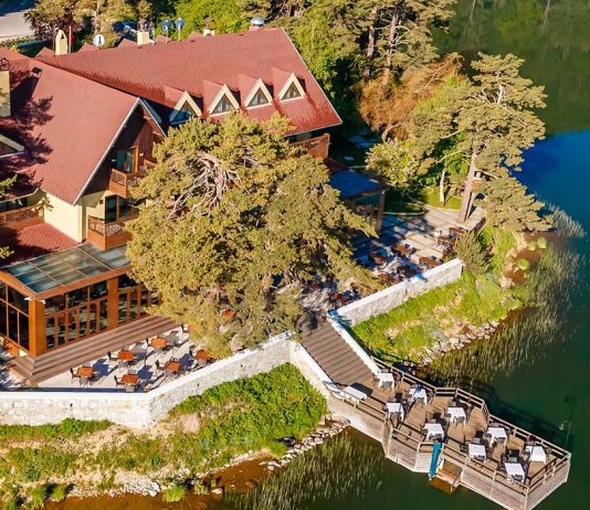 Ekim Ayı İçin Yakın Bölge Otelleri - Kapak