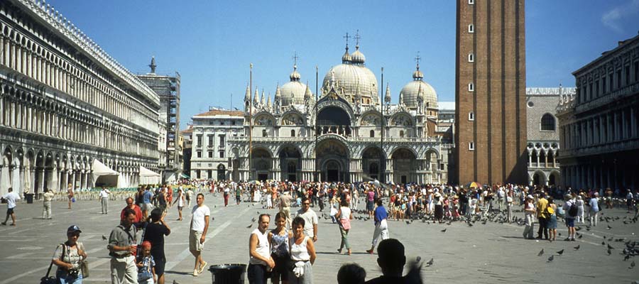 Kanallar Şehri Venedik - San Marco Meydanı