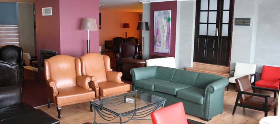 Uslan Otel - Lobi