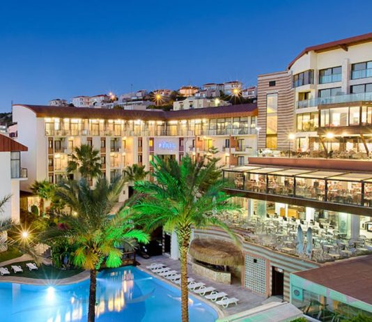 Pırıl Hotel Çeşme - Kapak